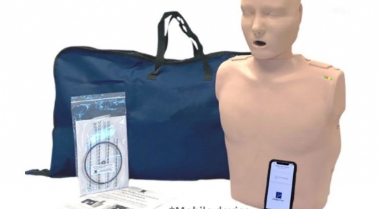 NEW // Adult CPR Training Manikin with extended feedback