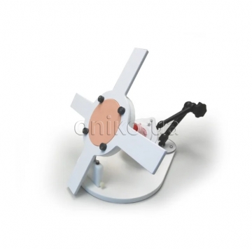 Trenažér torakotomie s otočným ramenem